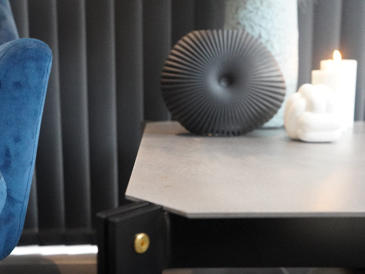 AXIS-sofabord-raa-staal6-no