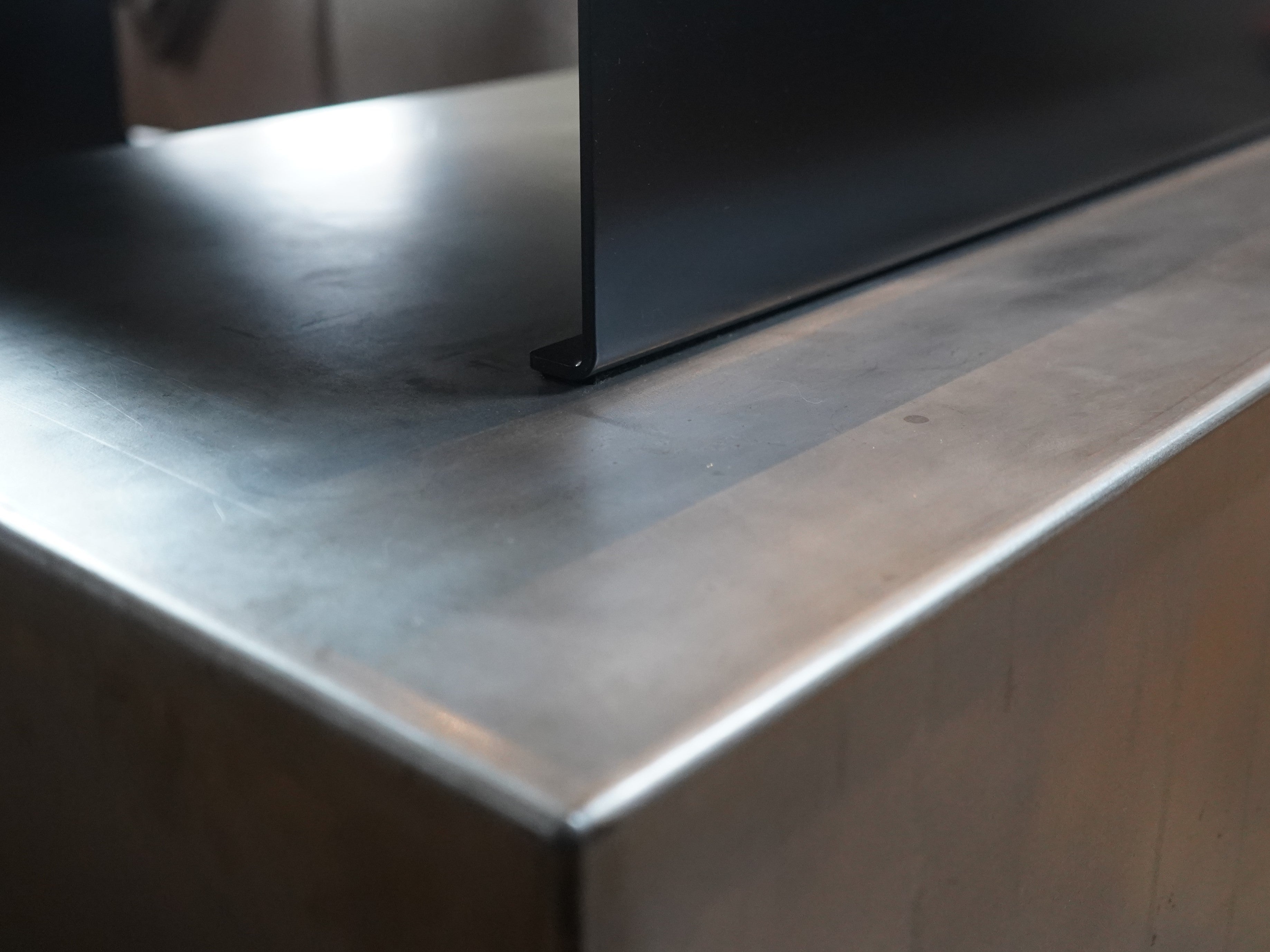 BAZE-sofabord-raa-staal7-no