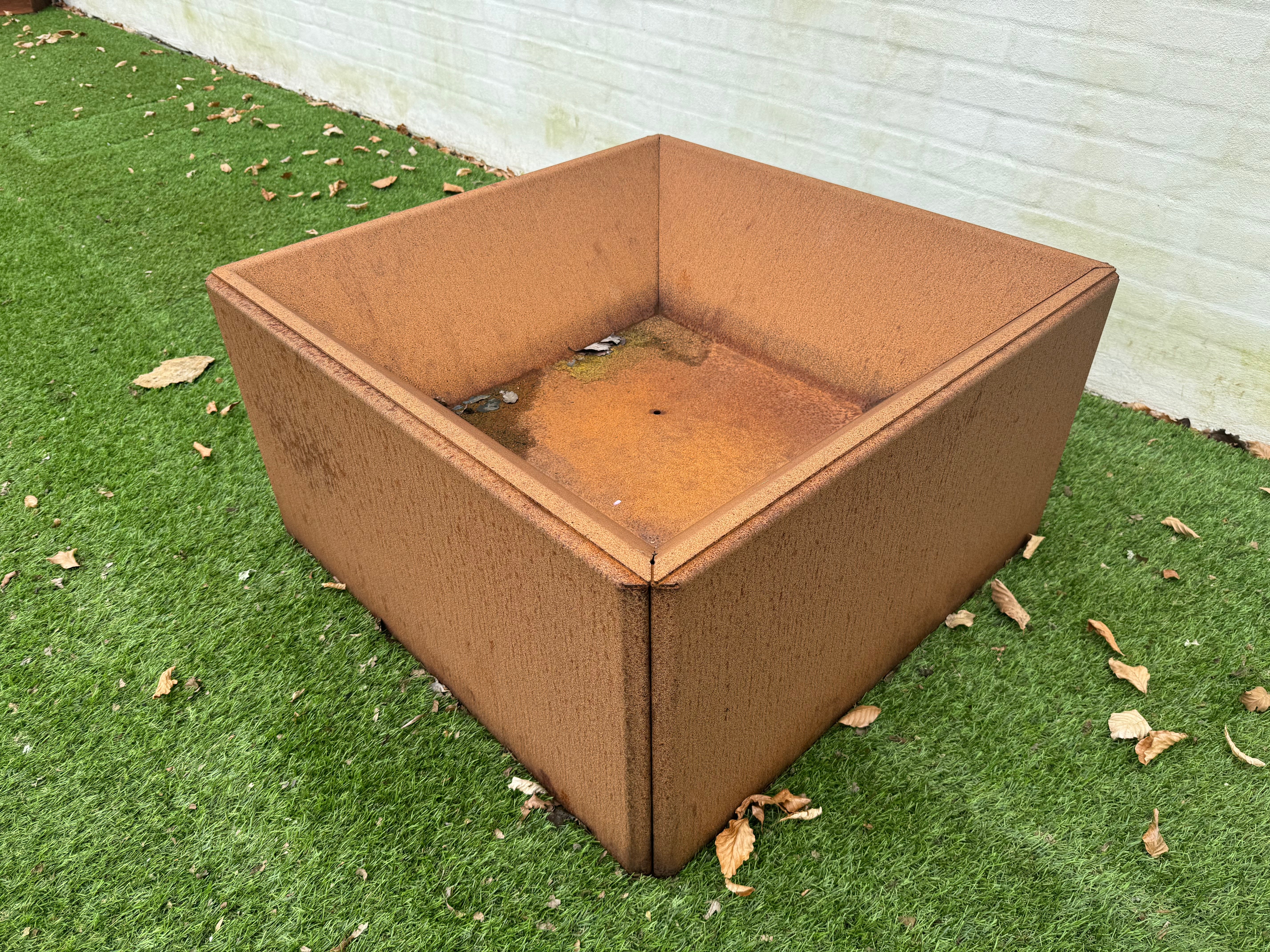 Baalfad-lille-detaljer-edgy-no