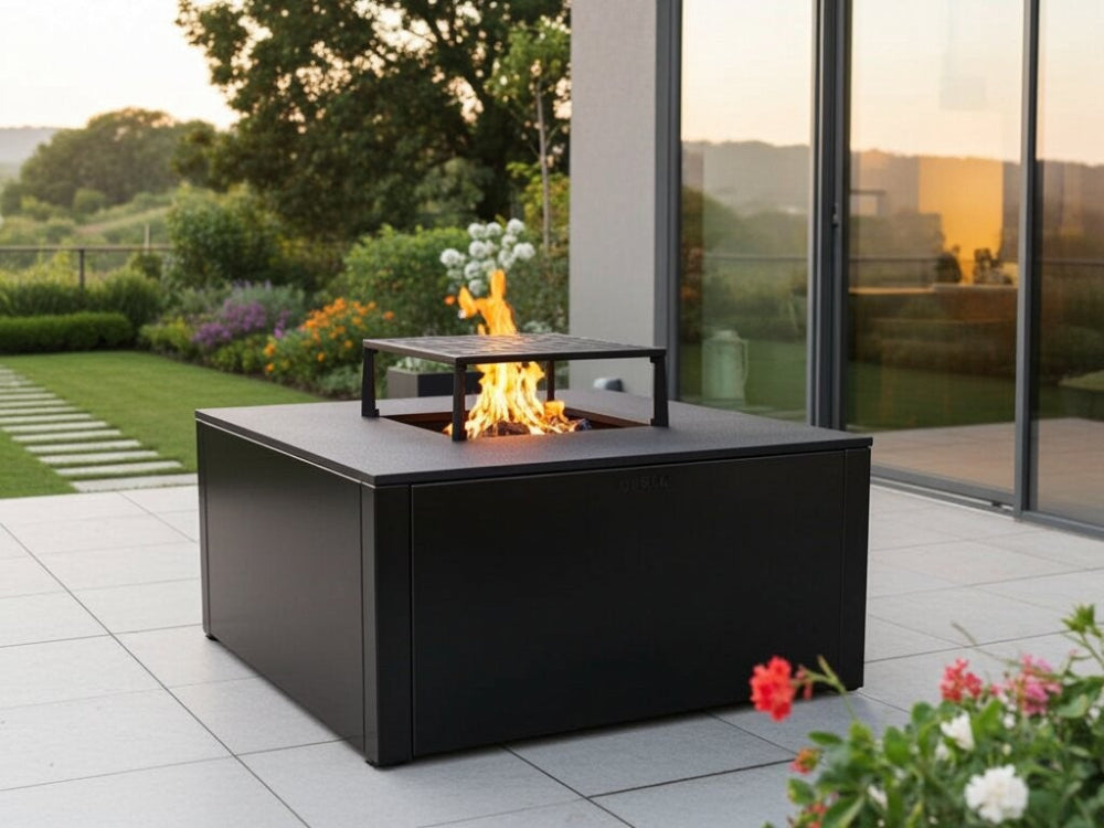 Bålgrill svartlakkert CUBY 80 x 80 x 40 cm