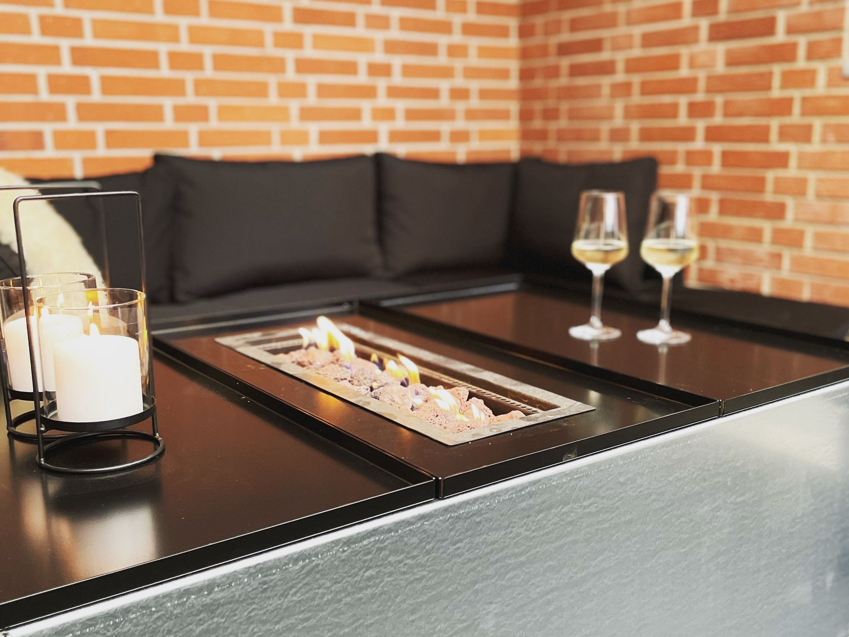 CUBYTray-Sort-med-hjul-loungebord2-no