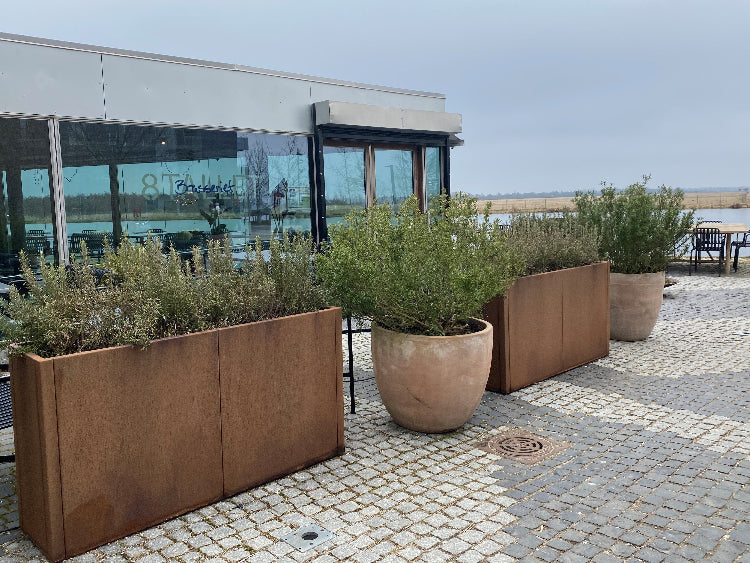 Cortenstaal-plantekasse-kundebilled2-no