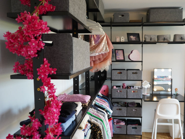 Garderobesystem-AXIS-girl5-no