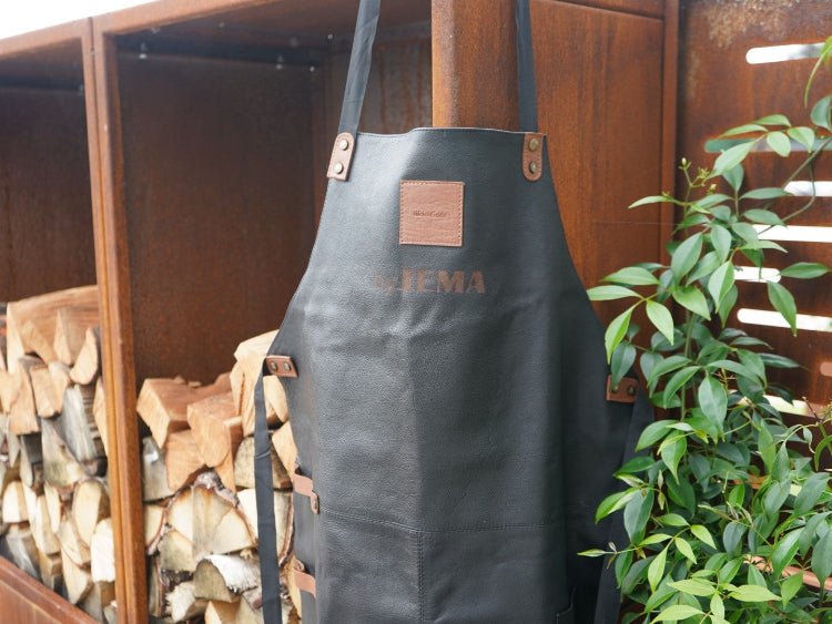 Laeder-forklaede-byJEMA3-logo-no