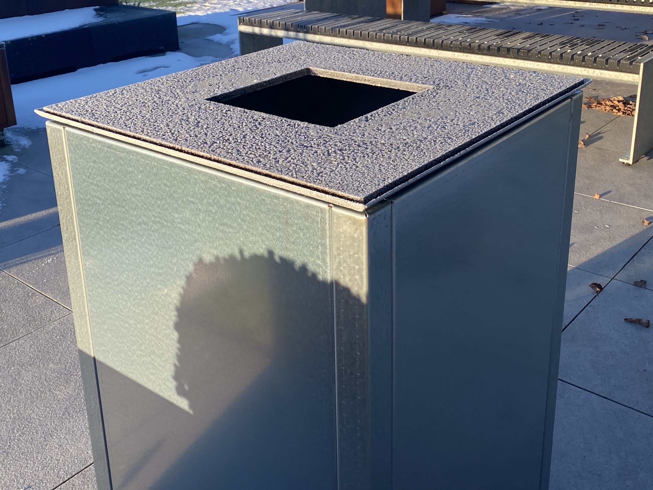 Lillebror-baalgrill-no