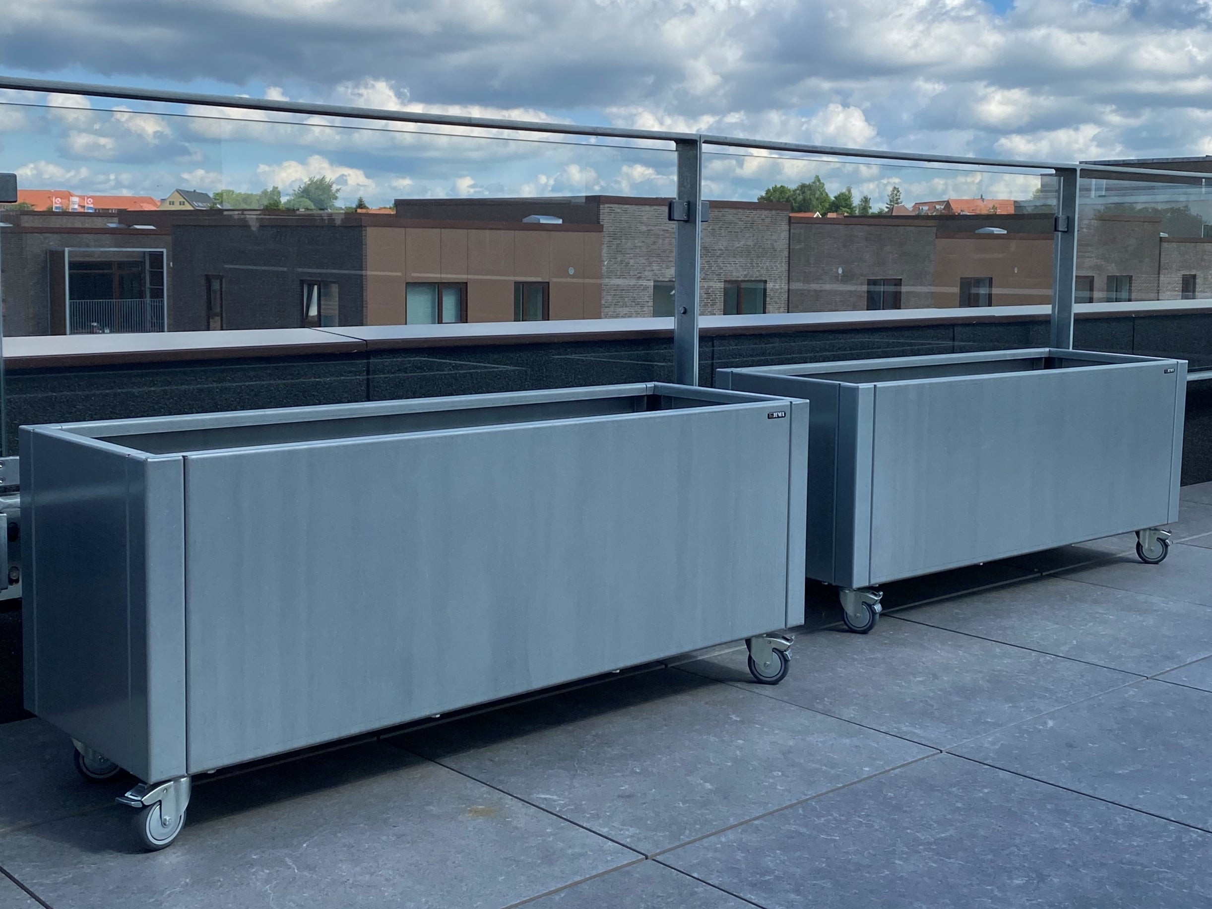 Plantekasse-galvaniseret-staal-CUBY3-no