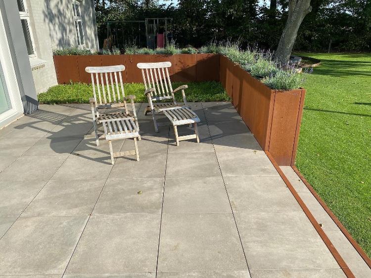 Special-plantekasser-og-trappetrin-no