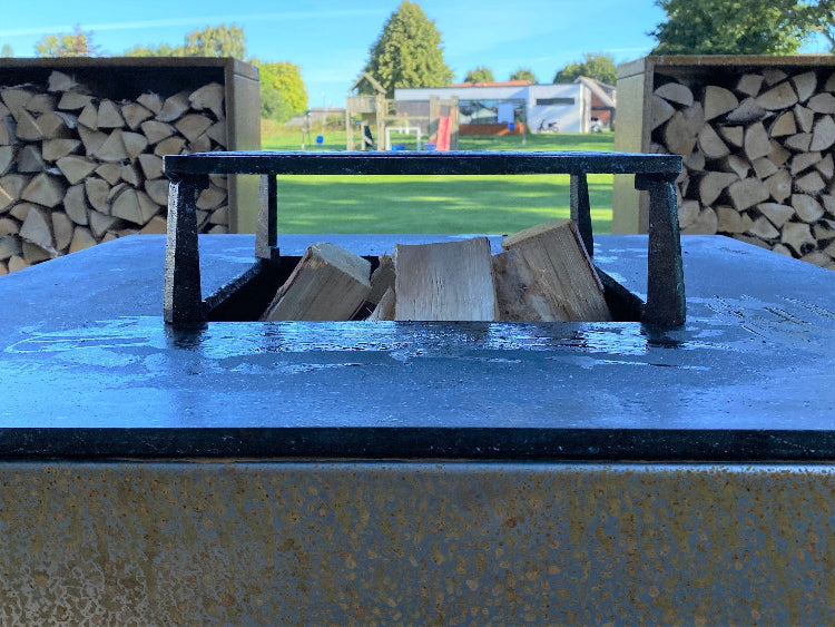 braende-i-baalgrill-have-no