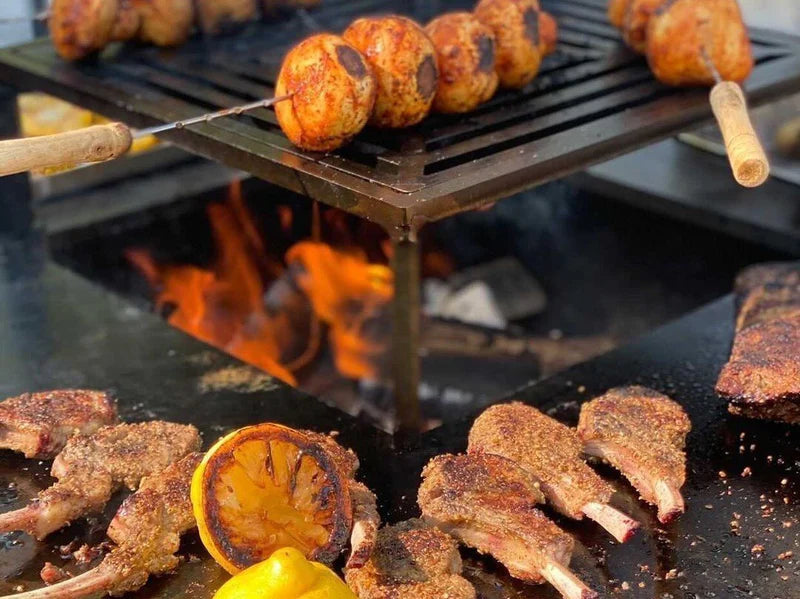 Bålgrill svartlakkert CUBY 80 x 80 x 40 cm
