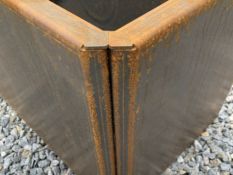 corten-edgy-hjoernesamling-detalje-no