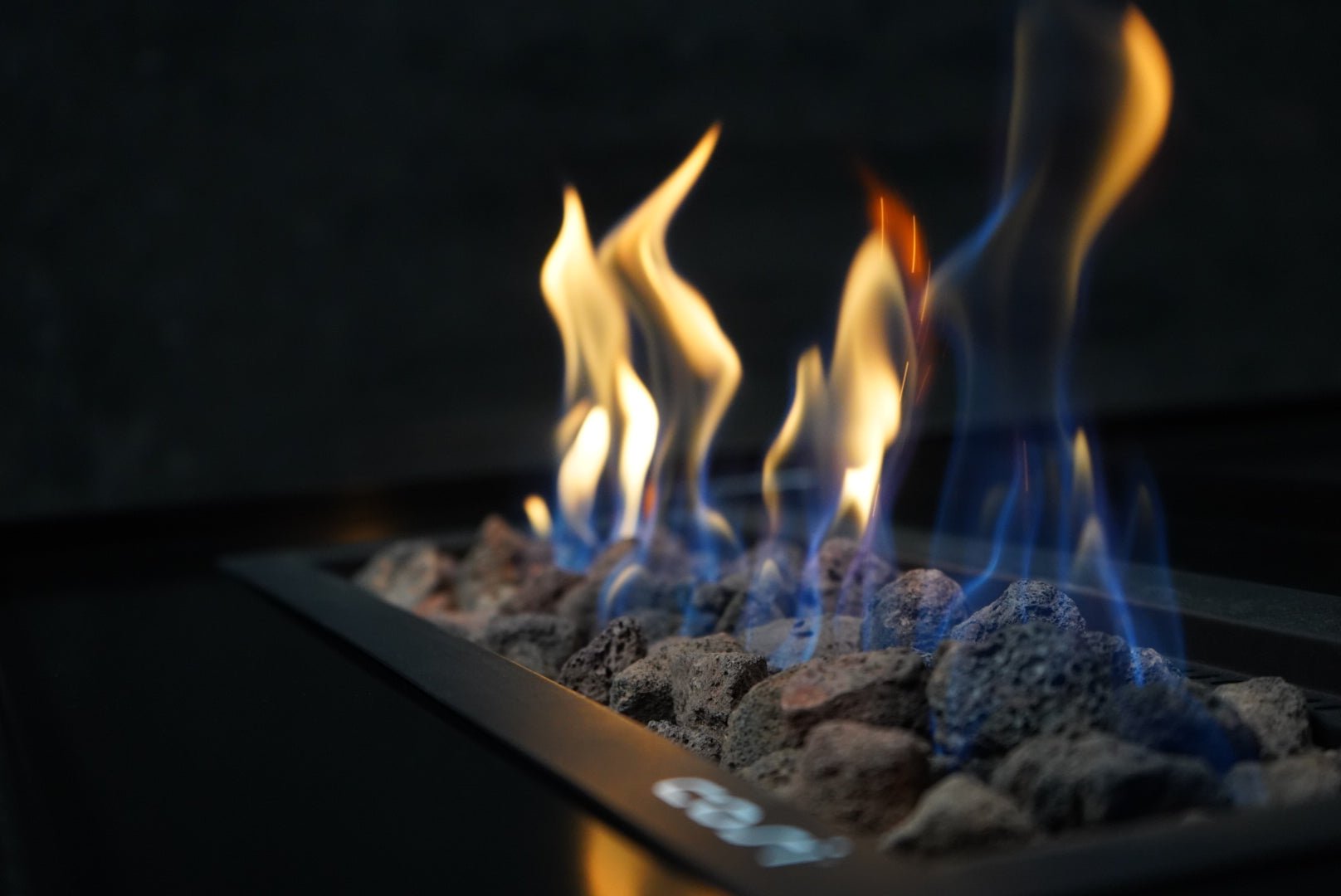 loungeomraade-bord-CUBYtray-ild-no