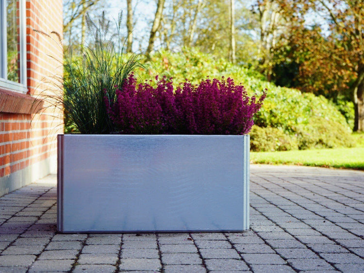 lyng-i-edgy-plantekasse-galvaniseret-no
