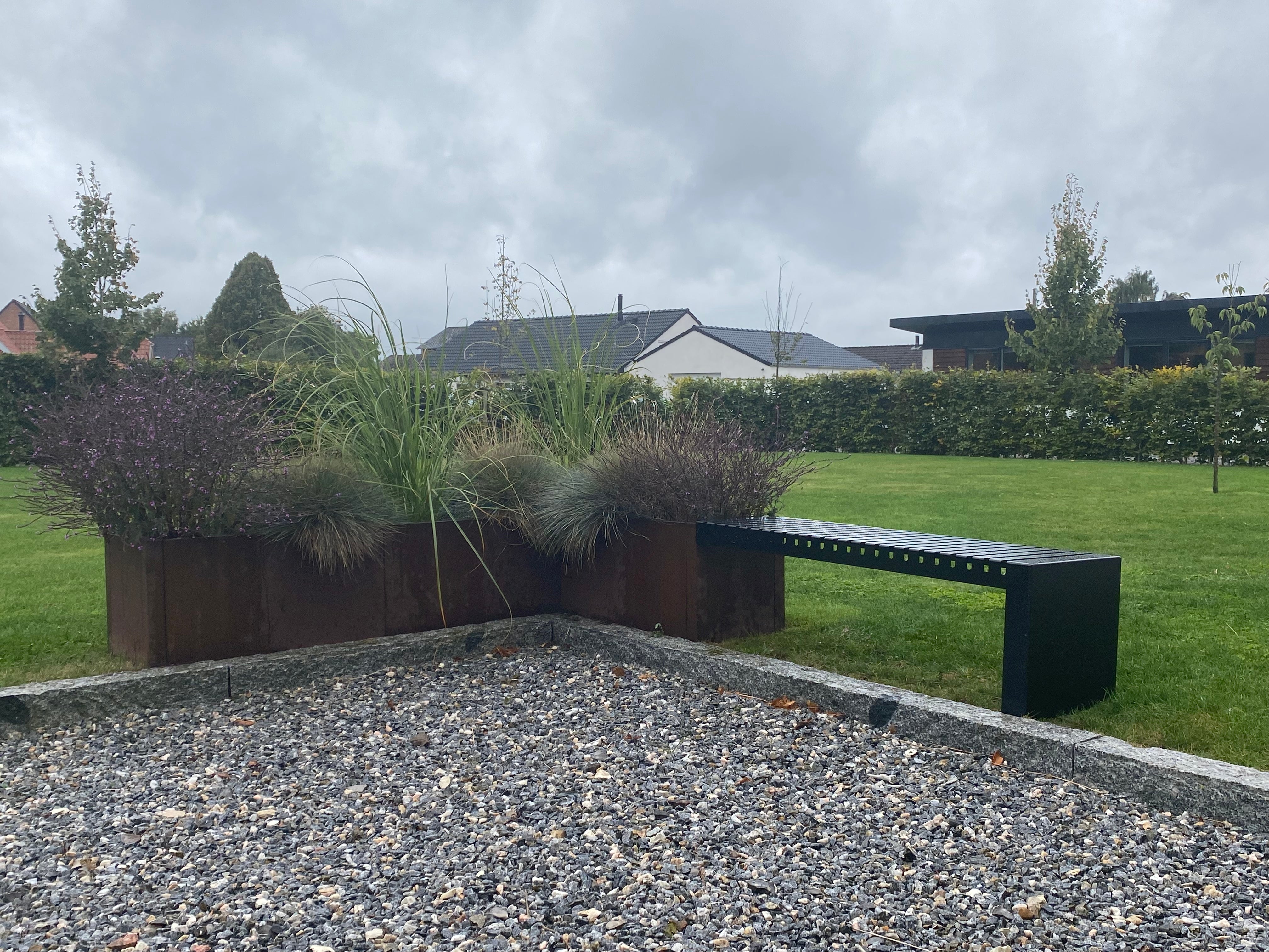 sort-havebaenk-20-byjema-no