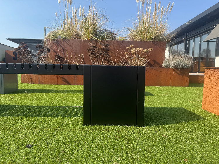 sort-plantekasse