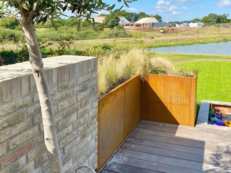 CUBYCorten-vinkel-plantekasse-hjorne7-no