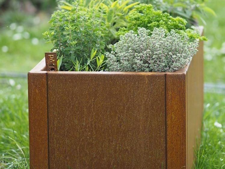 Cortenstaal-plantekasse-CUBY24-no
