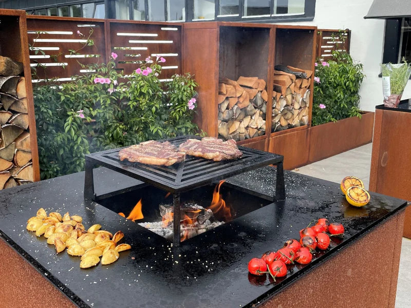 Bålgrill i cortenstål CUBY 80 x 80 x 80 cm