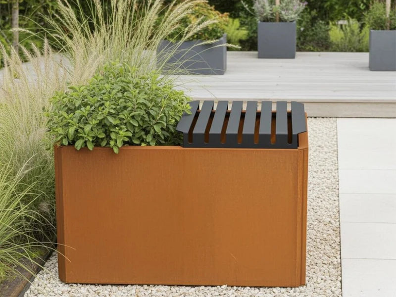 Toppbenk 40 cm i cortenstål som sitteplass