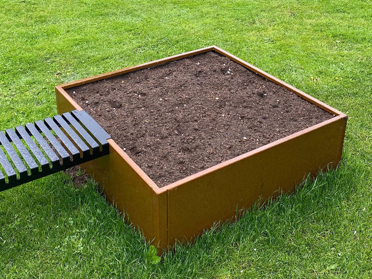 hoejbede-cortenstaal-cuby3-no