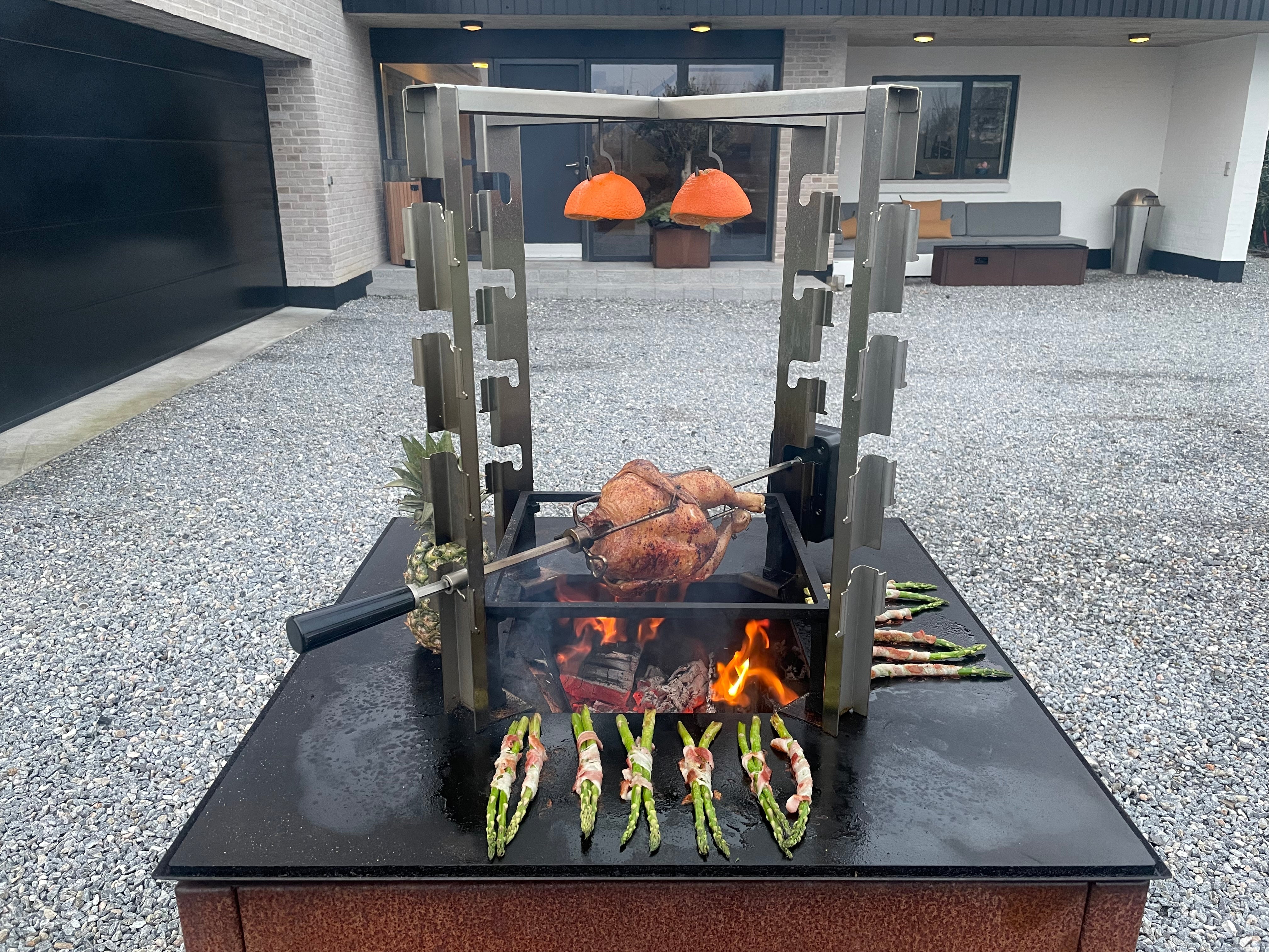 rotisseri-med-kylling-baalgrill-no