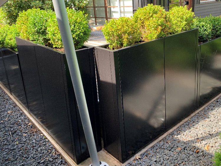 sort-plantekasse8-no